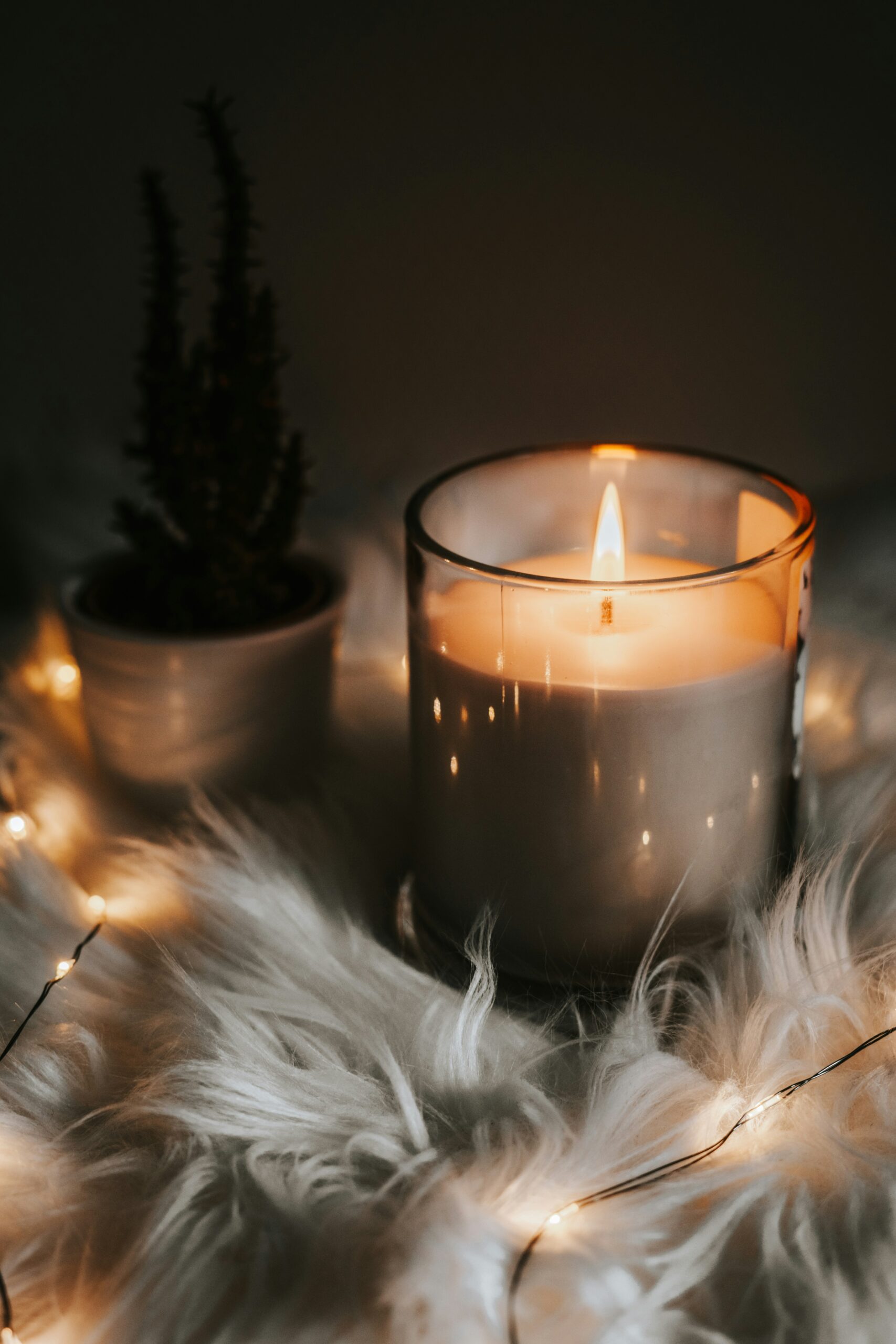 Ignite the Mood: How Scented Candles Became My Everyday Ritual